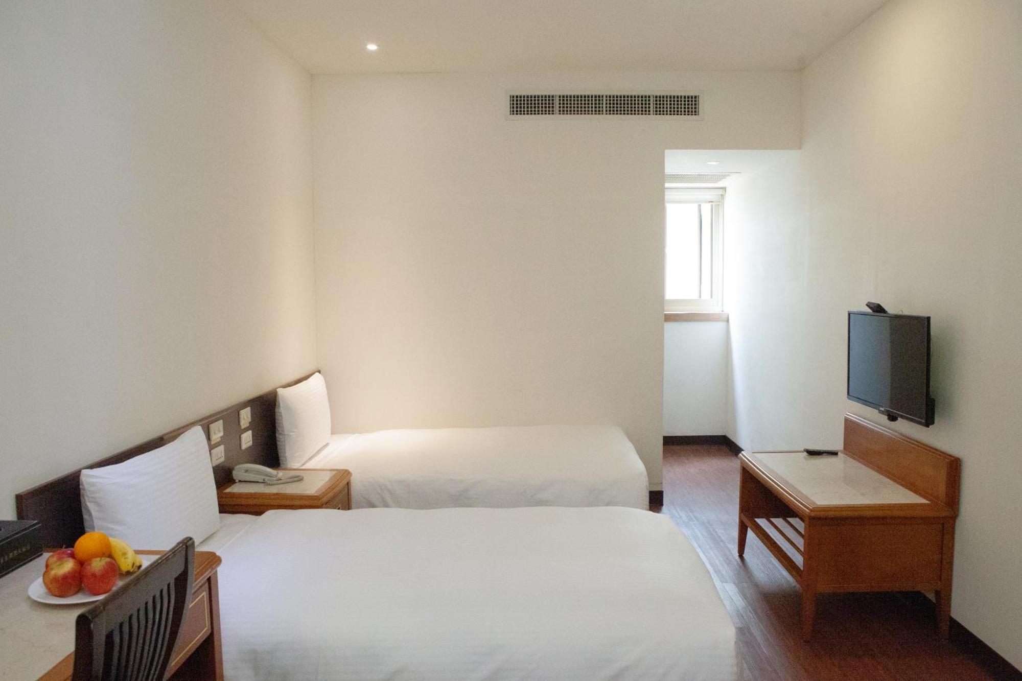 Yuai Fu Hao Hotel Đài Trung Ngoại thất bức ảnh
